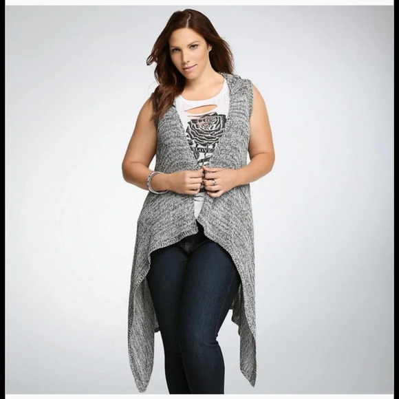 Torrid Gray Long Line Hooded Drape Front Knit Vest - Picture 1 of 4
